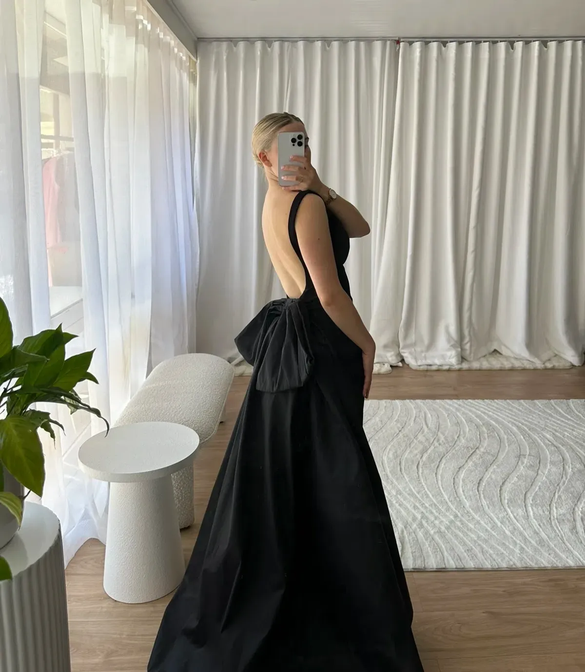 Effie Kats Christal Gown Black Size 6  - Image 3