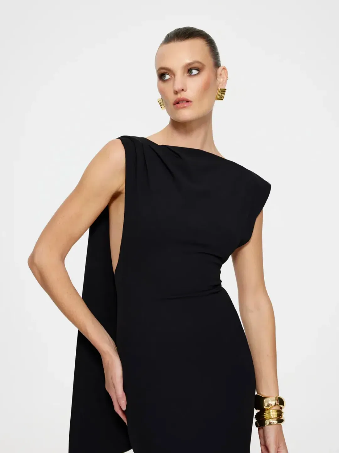 Effie Kats Audrey Gown Black Size XS / AU 6 for rent on The Volte - main image