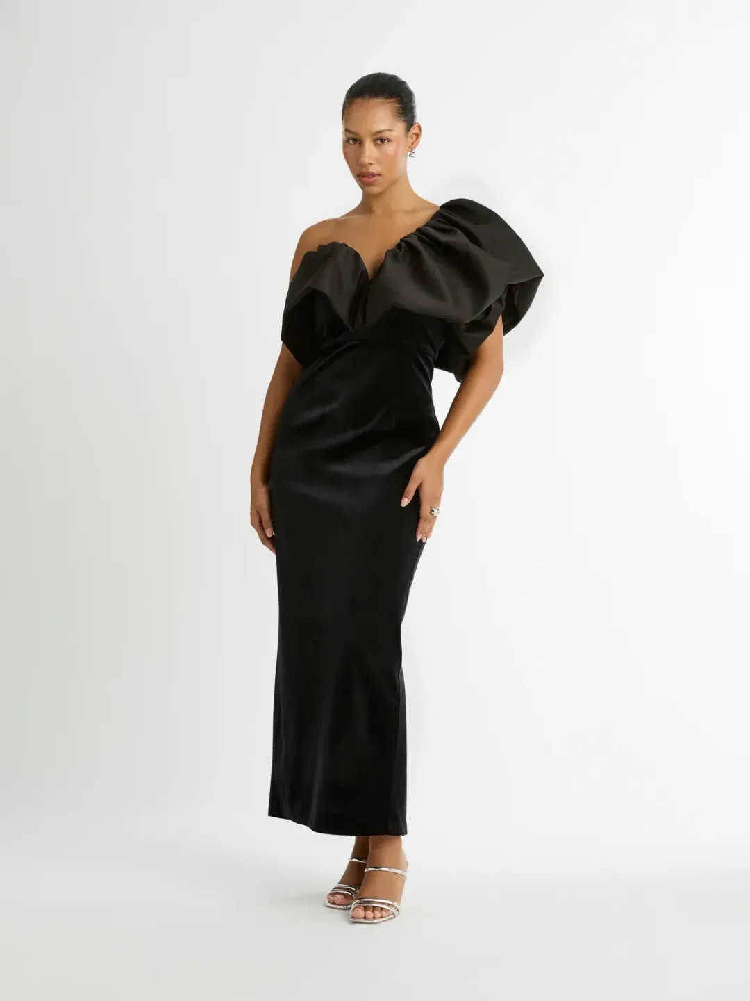 Sheike Moonlight Gown in Black Size AU 8 for rent on The Volte - main image