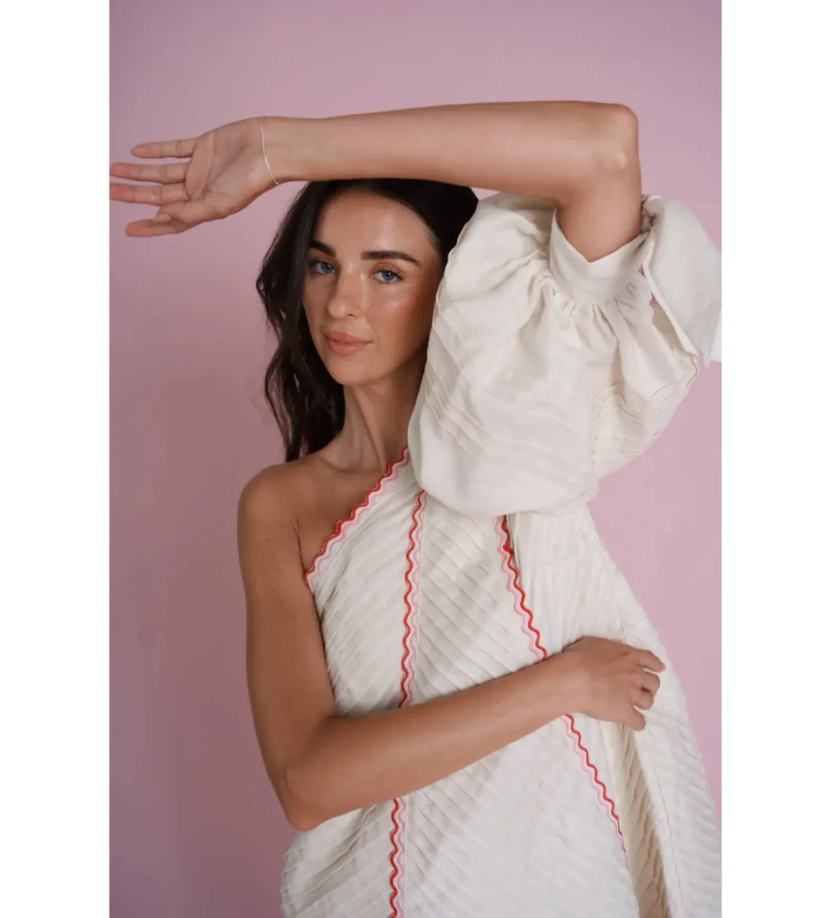 Toscani Odet Cherie Scallop Mini Dress in Crème Size AU 8 - Image 3