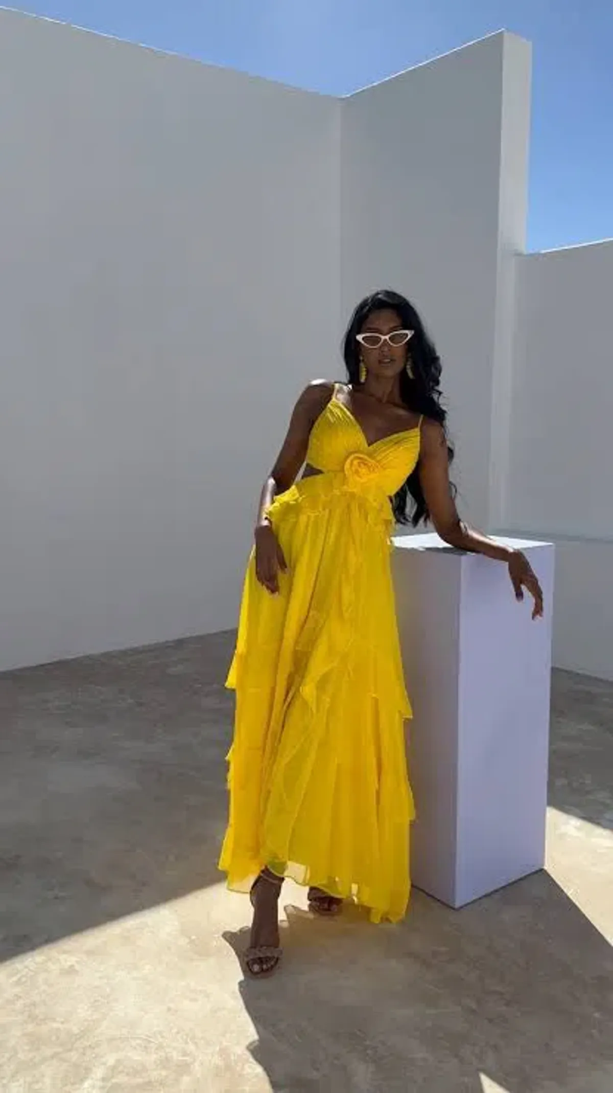 Forever New Harper Ruffle Maxi Dress Daffodil Size 8 - Image 4