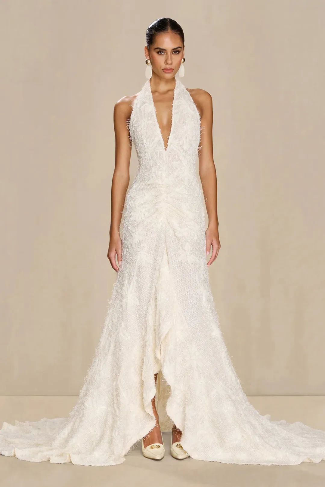 Sonya Moda Noorah Gown in Créme Off-White Size XS / AU 6 for rent on The Volte - main image