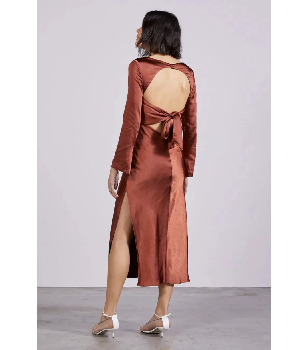 Third Form Tie Back Maxi Dress Sienna Size AU 6 for rent on The Volte - main image