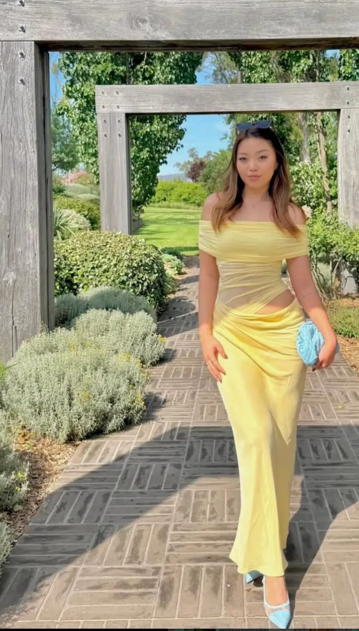 Benni Nico Off Shoulder Maxi Dress Butter Yellow Size 10 - Image 4