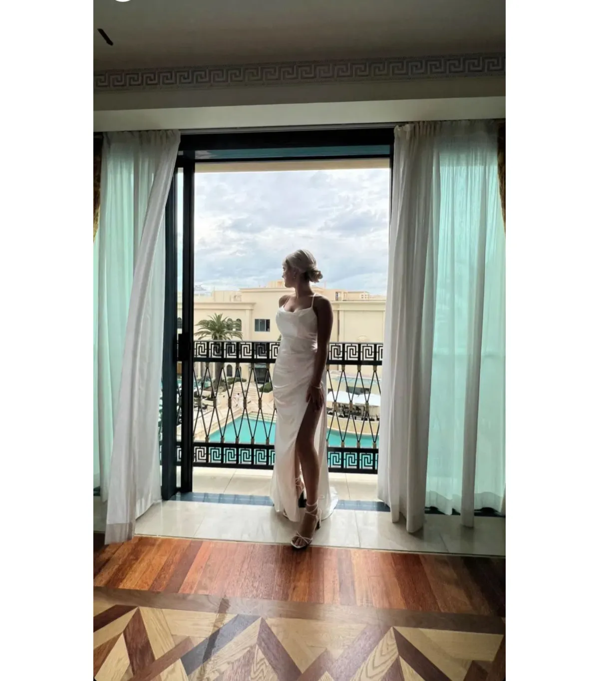 One Honey Couture Quinn Satin Lace Up Formal Dress Off White Size AU 6 - Image 4