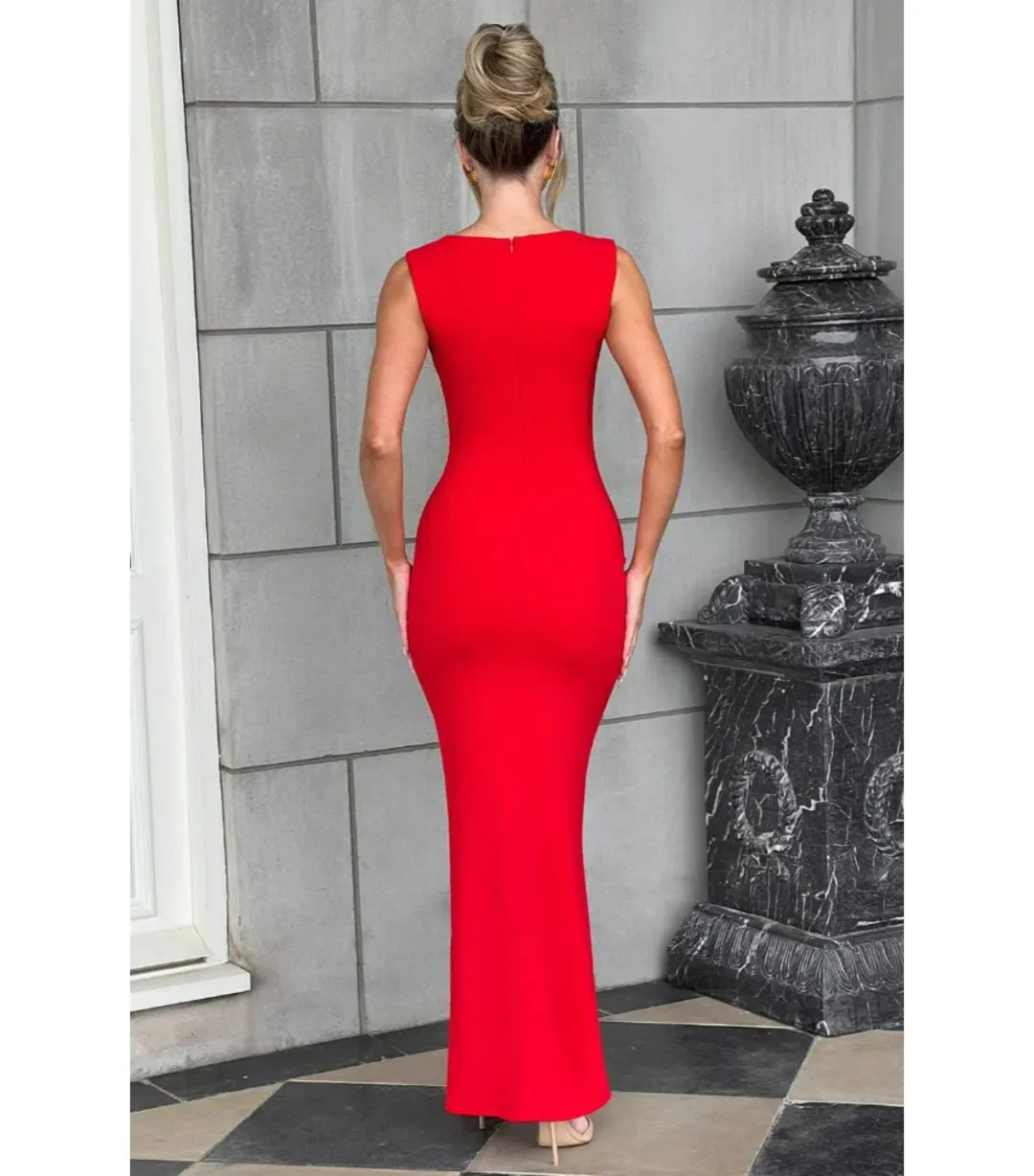 Bamba Helena Maxi Dress Red Size XS / AU 6 for rent on The Volte - main image