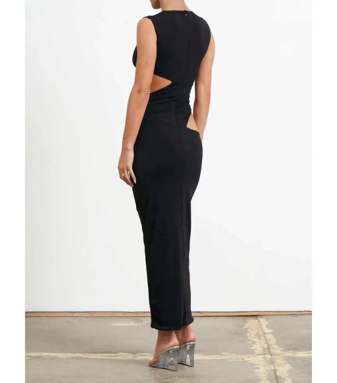 Effie Kats Coda Gown Black Size S / AU 8 for rent on The Volte - main image