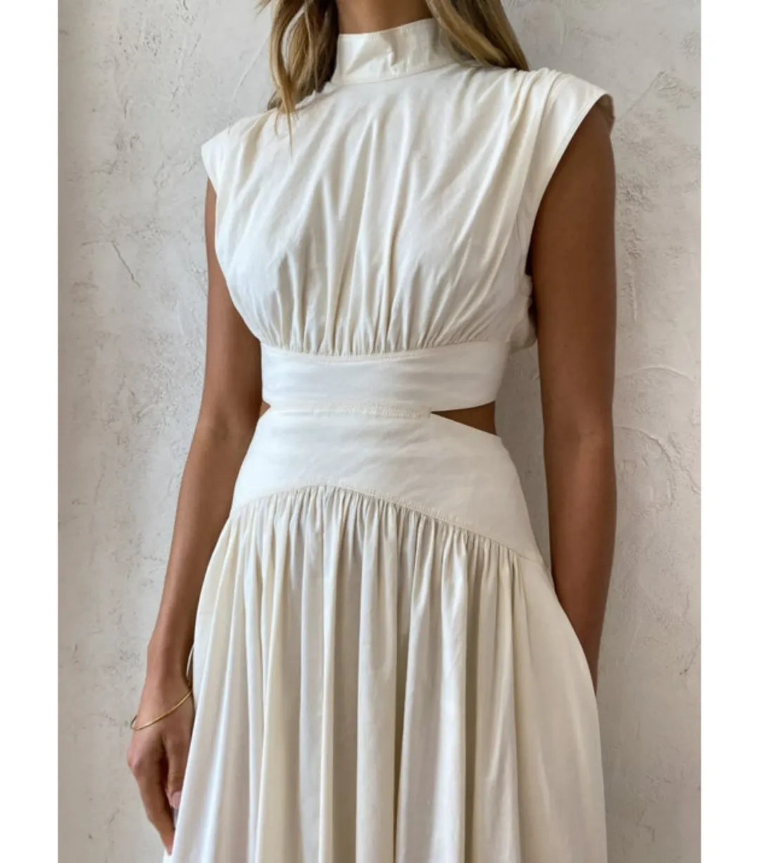 Camilla and Marc Oriella Dress in Cream Size AU 6 for rent on The Volte - main image