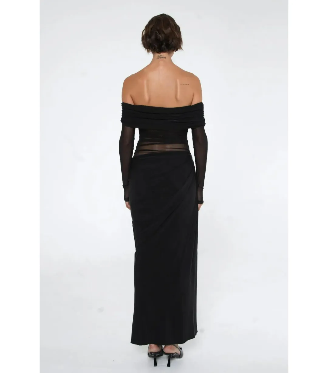 Benni Yasmin Off-Shoulder Maxi Dress Black Size AU 6 for rent on The Volte - main image