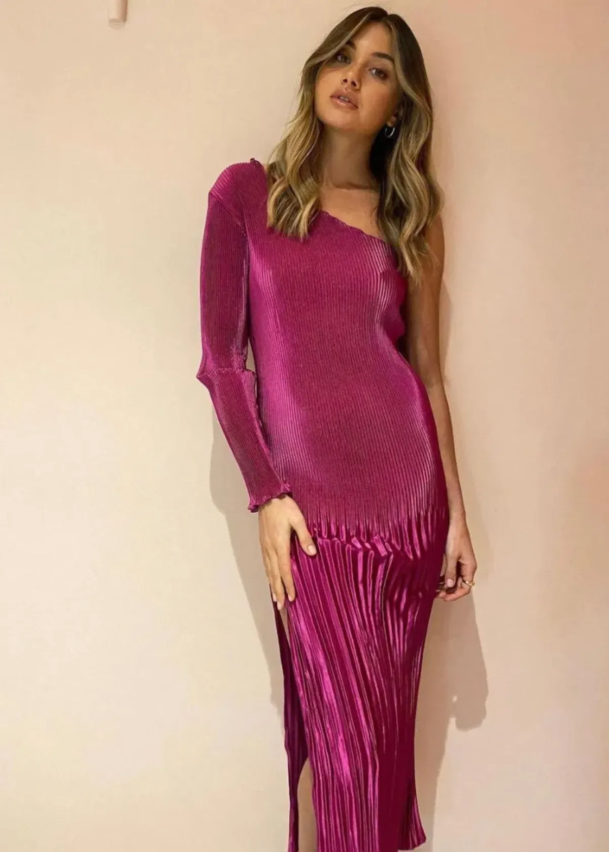 L'idee Soirée One Shoulder Long Sleeve Dress in Magenta Size 8 - Image 4