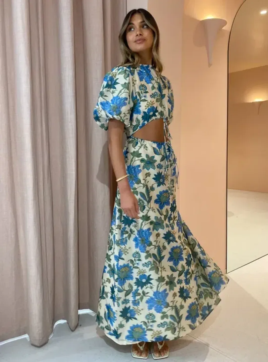 Sir the Label Celia Puff Sleeve Midi Dress in Blue Floral Alexandre Print Size 0 (AU 6) for rent on The Volte - main image