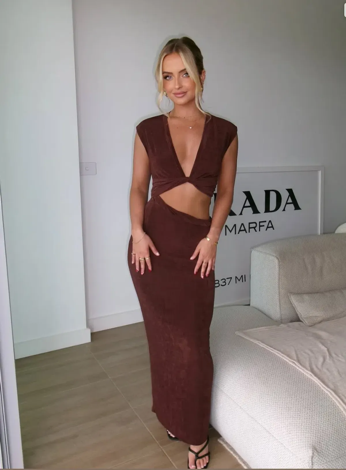 Benni Henri Twist Maxi Dress Chocolate Size AU 6 - Image 4