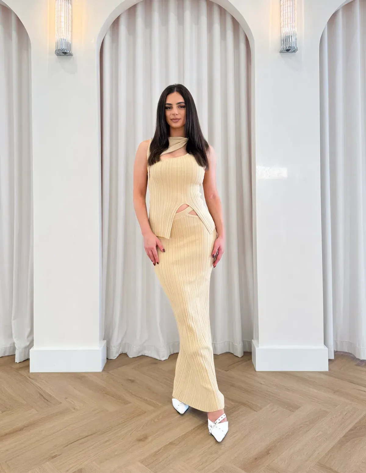 Henne The Romee Knit Top and Skirt Set in Gold Size S / AU 8  - Image 4