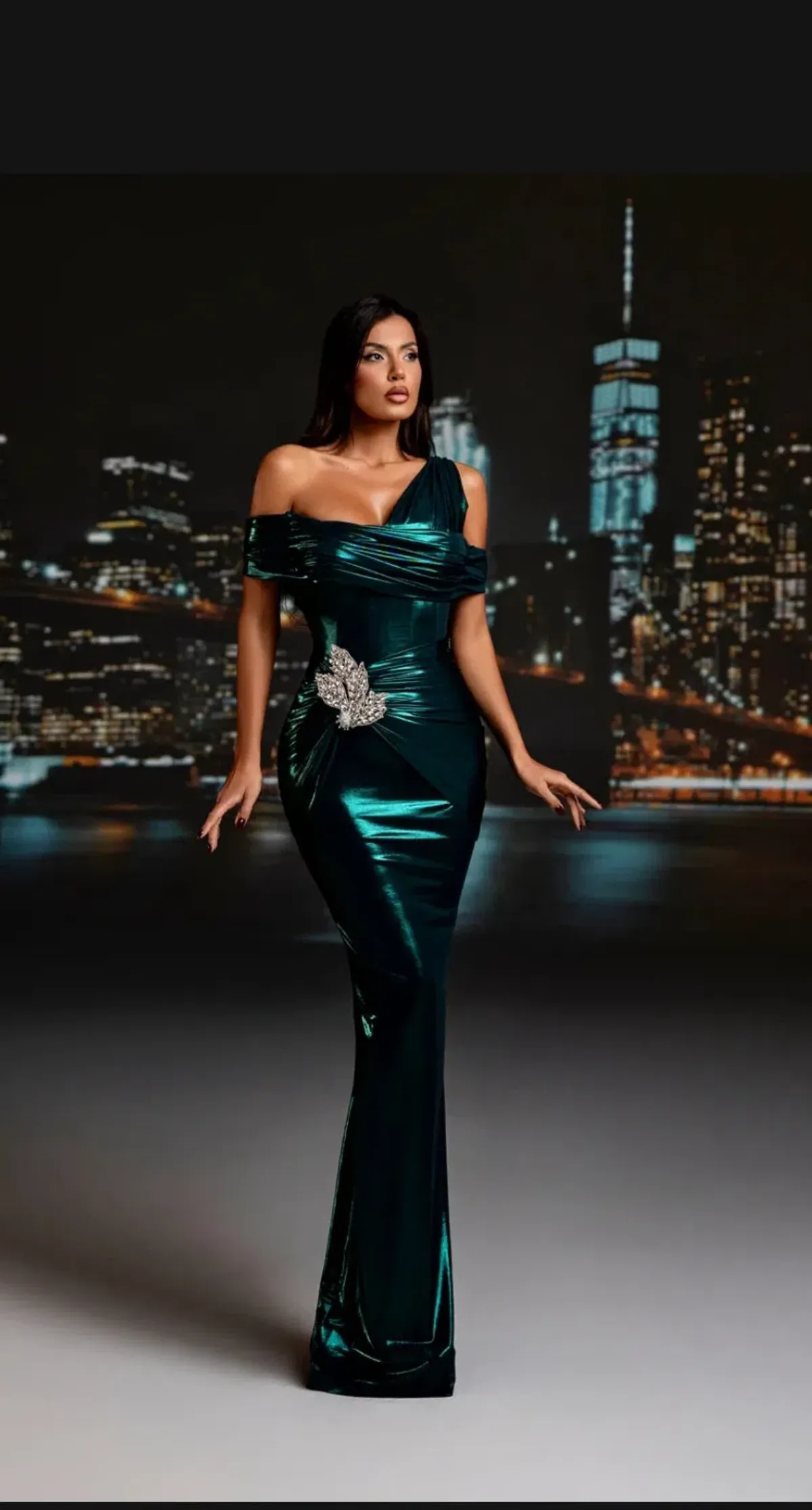 Diba Celina Delora Long Dress Green Size 8 - Image 1