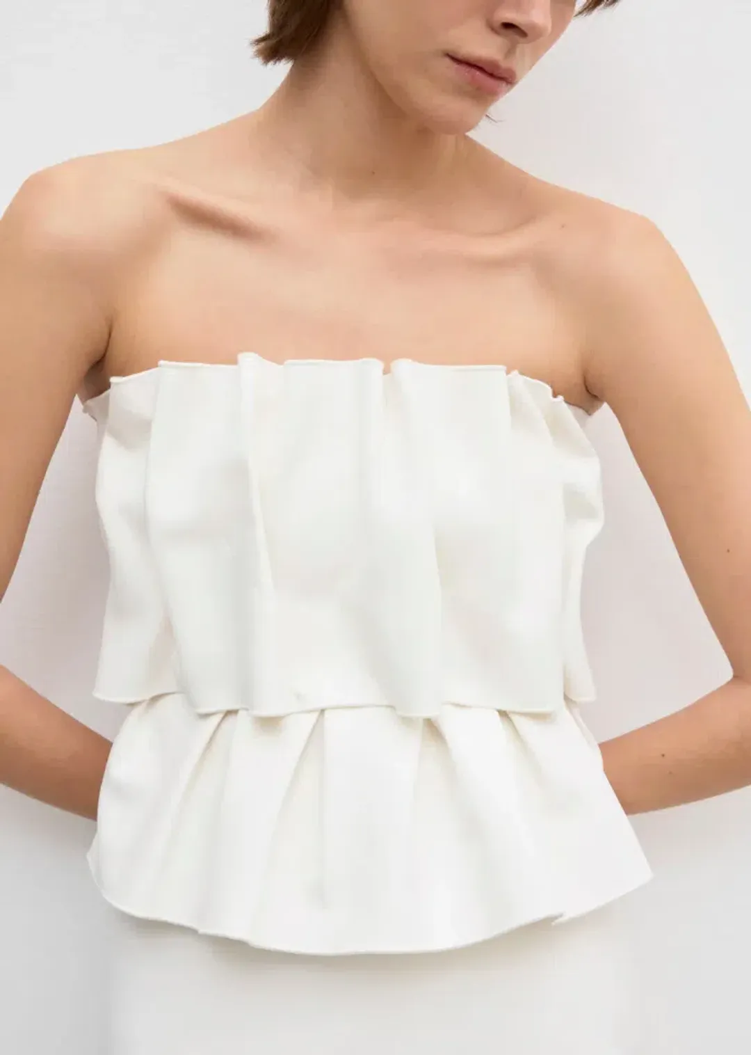 House of Dagmar Sculpted Tube Dress White Size 8 for rent on The Volte - main image