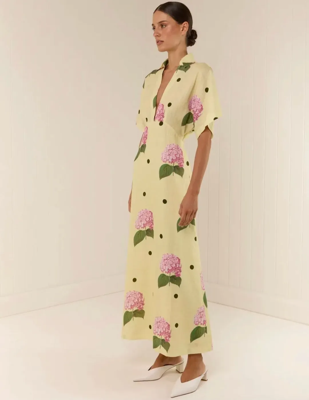 Palm Noosa Jasmine Dress Yellow Floral Size 10 for rent on The Volte - main image