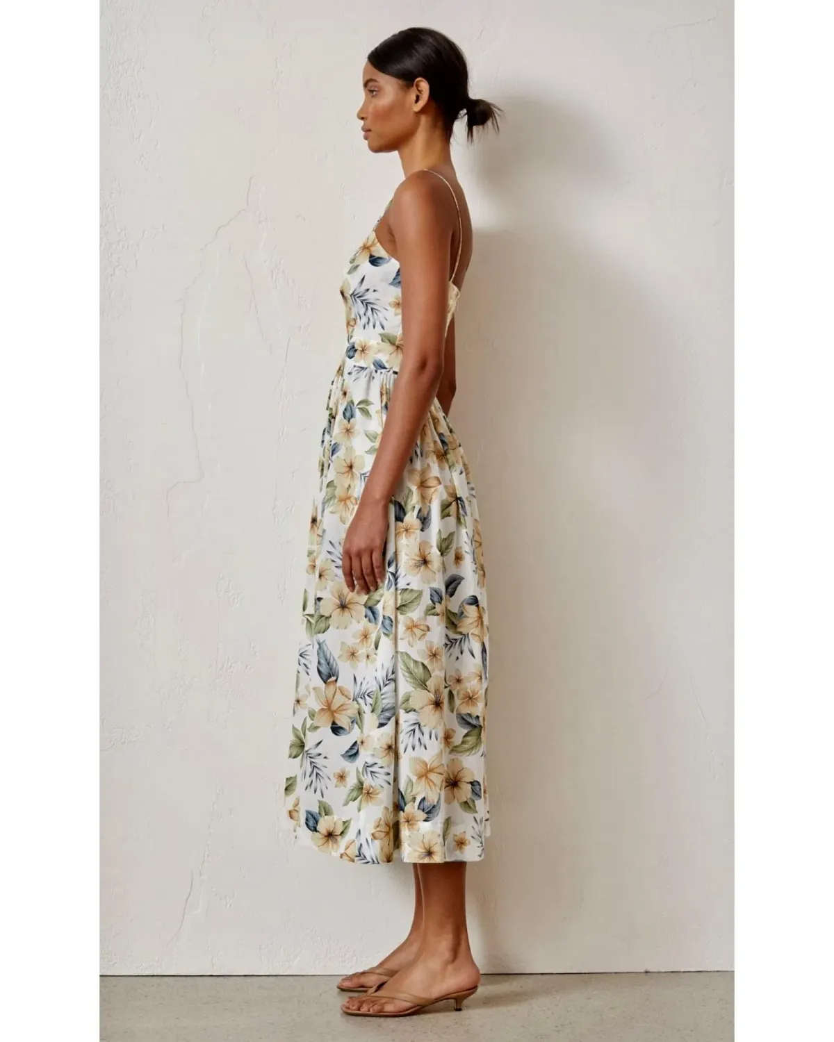 Bec & Bridge Fleurette Midi Dress Floral Size AU 8 - Image 2