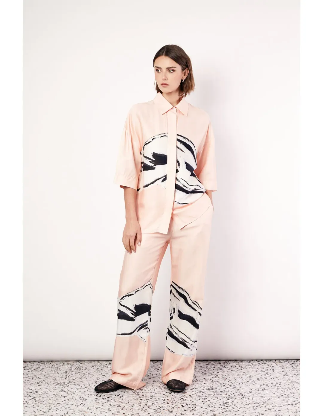 Romy Hip Hills Pants Print Size L / AU 12 for rent on The Volte - main image