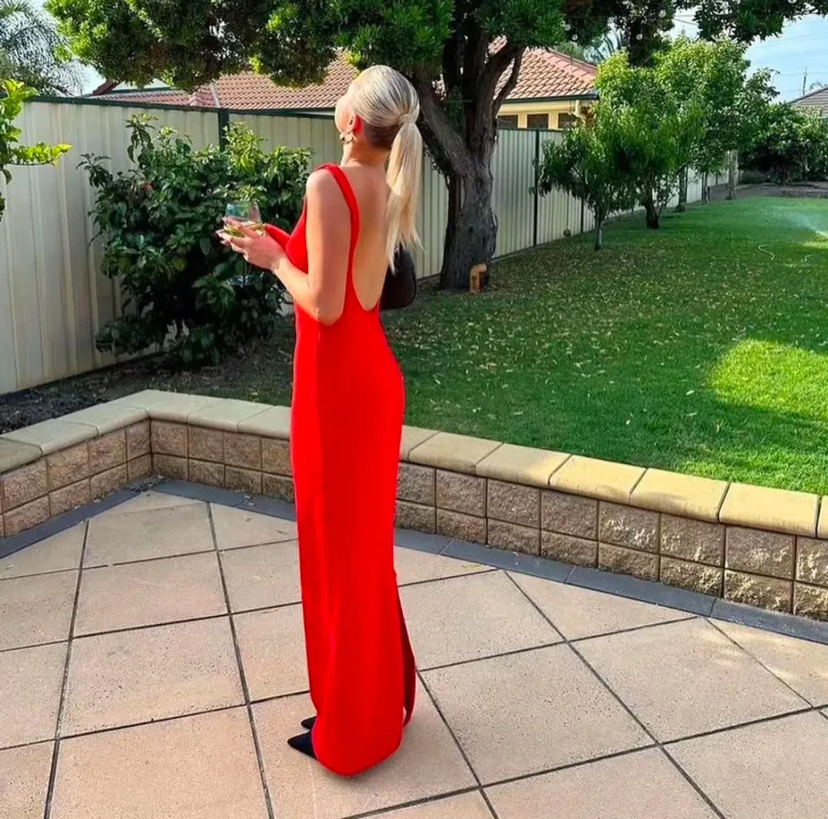 Effie Kats Verona Gown Red Size AU 6 - Image 4