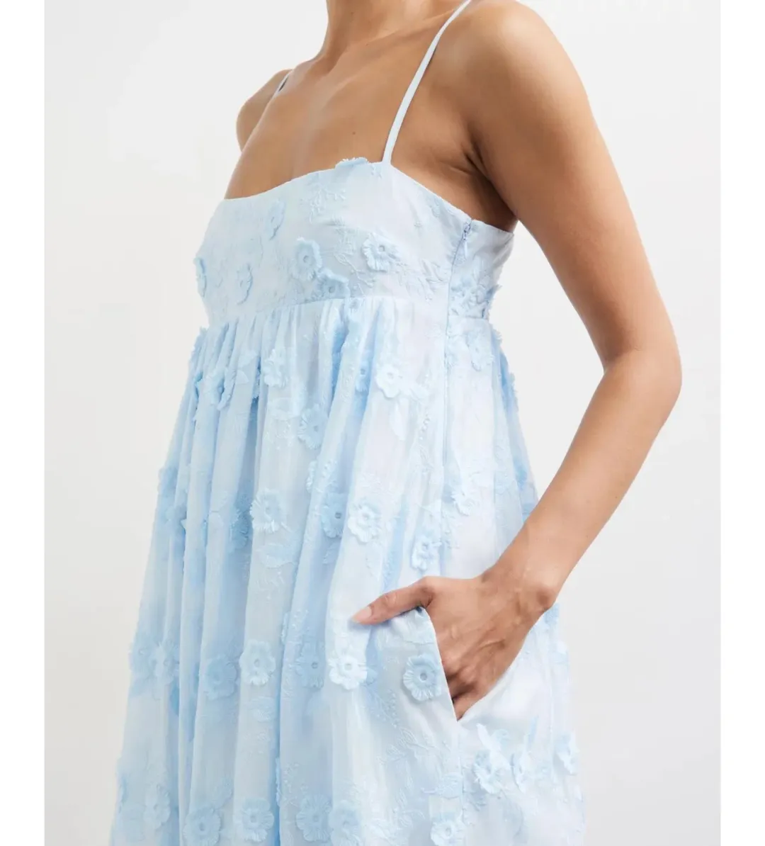 Minima Esenciales Tasnim Maxi Dress Blue Floral Size AU 16 for rent on The Volte - main image