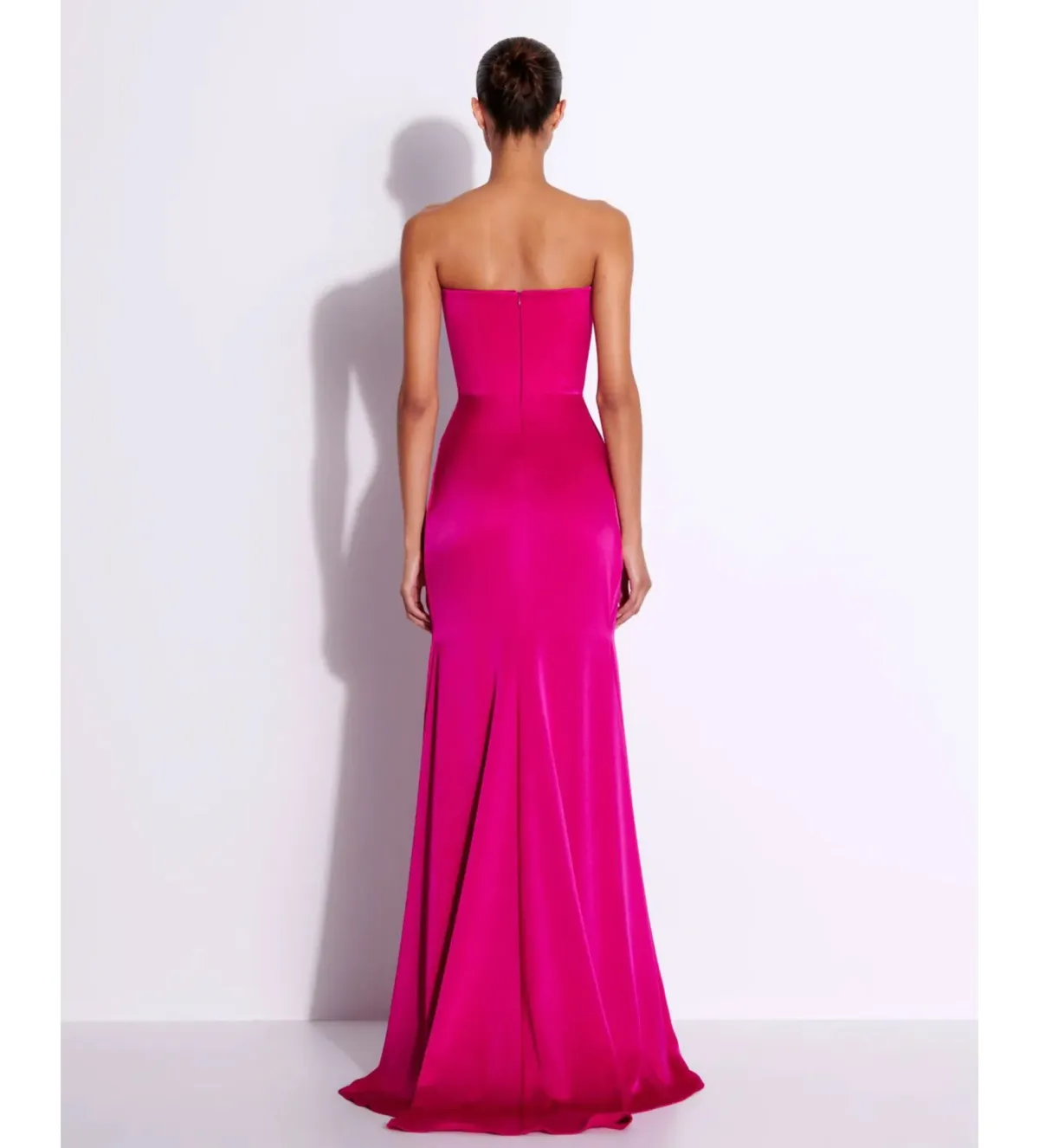 Alex Perry Strapless Gathered Drape Gown in Satin Crepe Raspberry Size AU 6 - Image 3