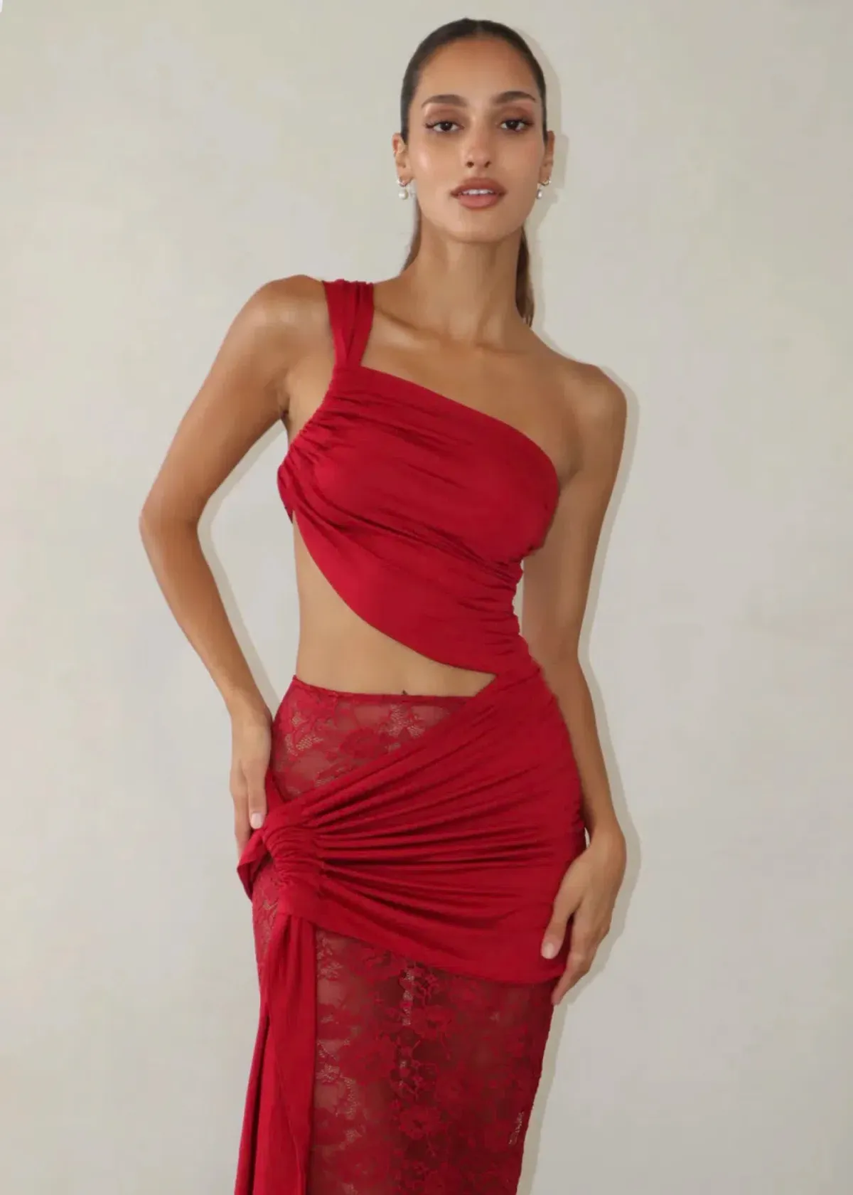 Deconduarte RTW Berry Paradiso Red Lace Maxi Size 6 - Image 3