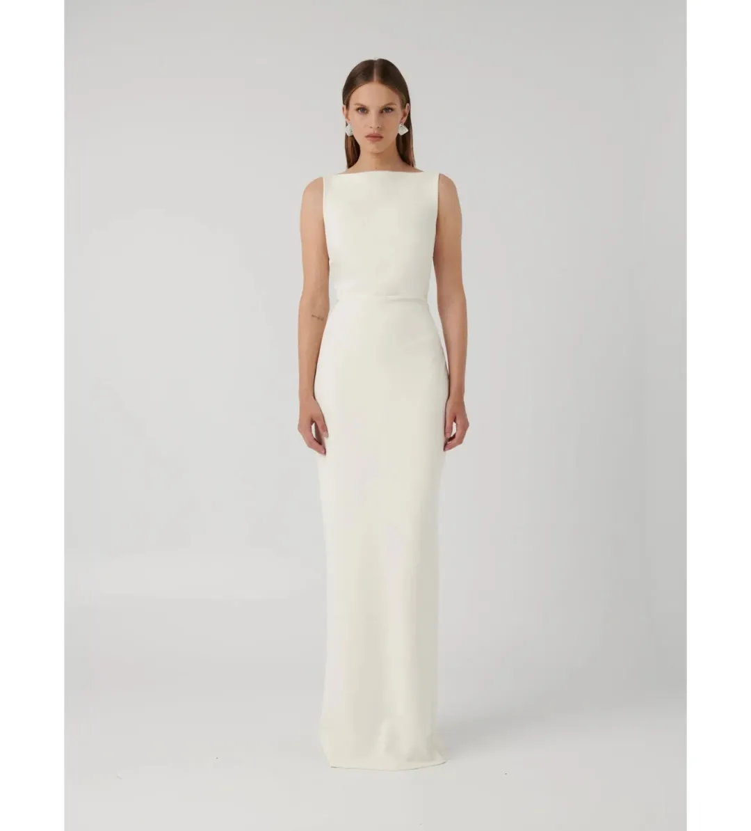 Effie Kats White Verona Gown in White Size XS/ AU 6 for rent on The Volte - main image