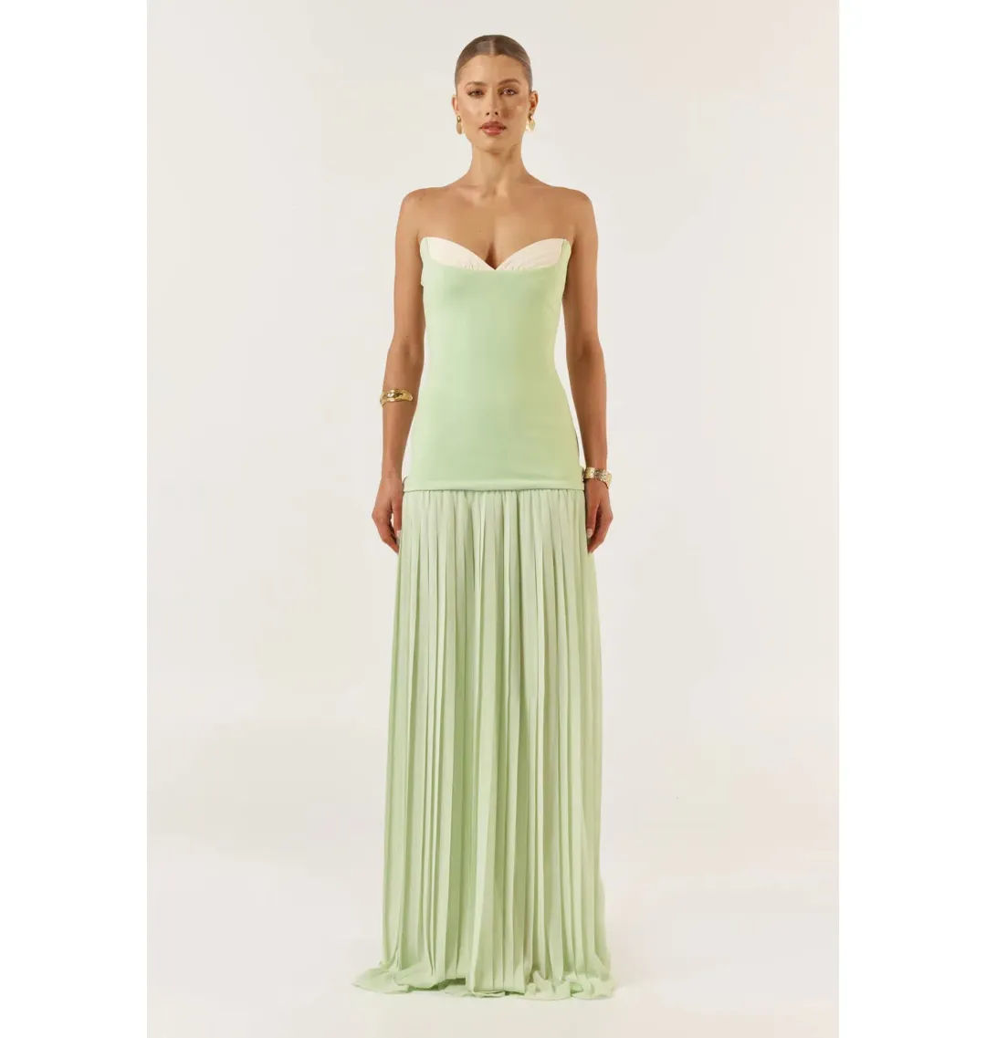 She is OLLÁ Nicolette Maxi Dress Green Size AU 6 for rent on The Volte - main image