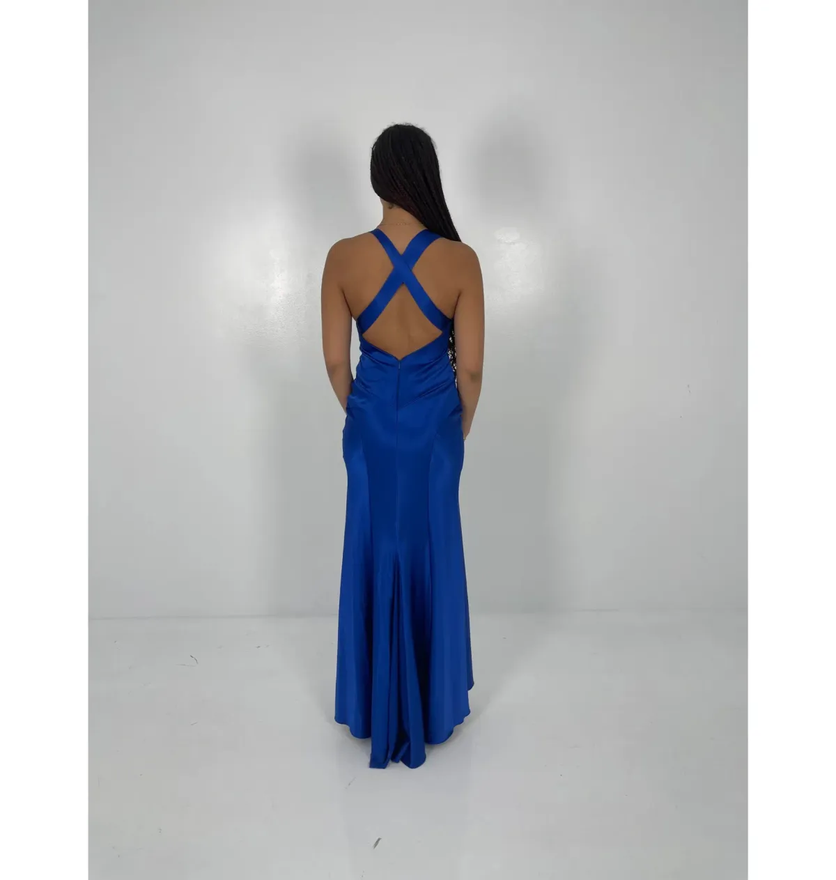 Ruth Tarvydas Aries Gown Blue Size 6 - Image 2