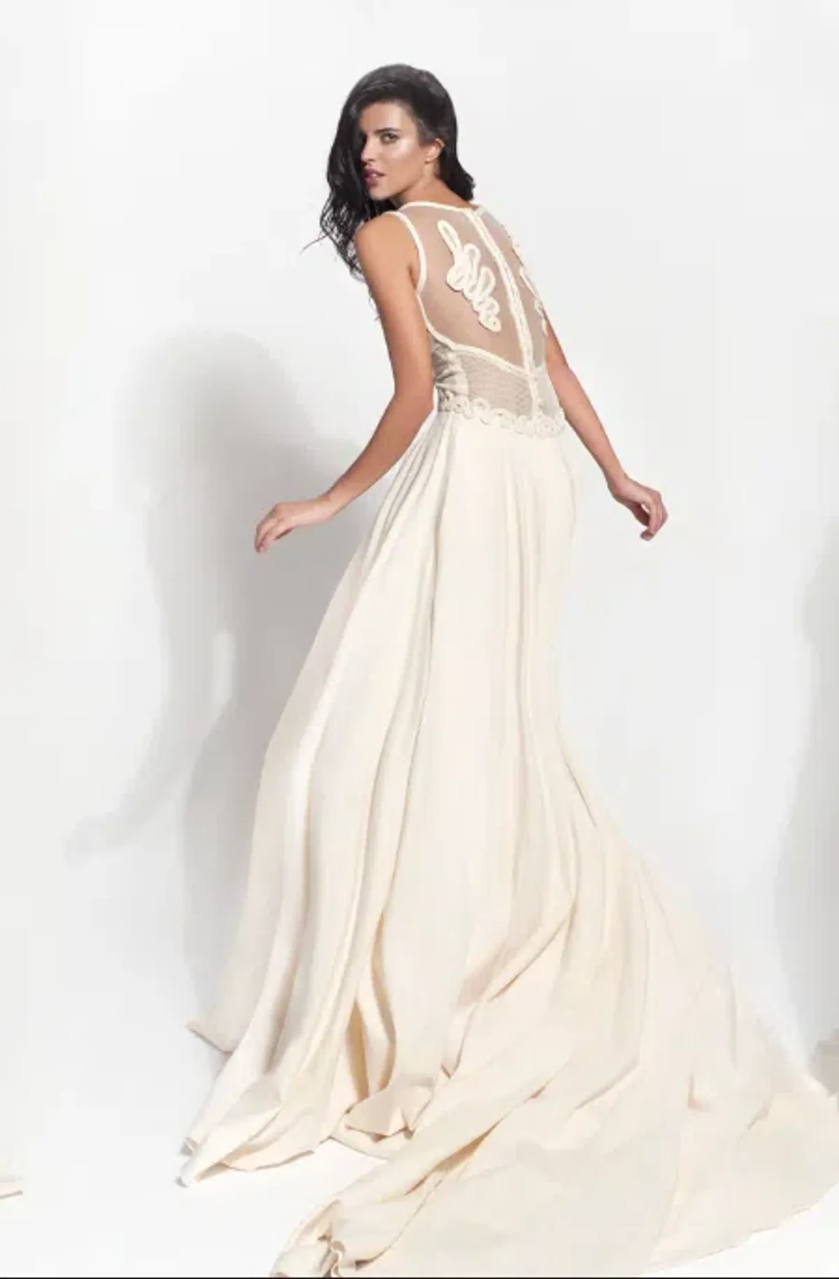 Atelier Zolotas Adeia Vintage Wedding Gown Cream Size 8 - Image 2