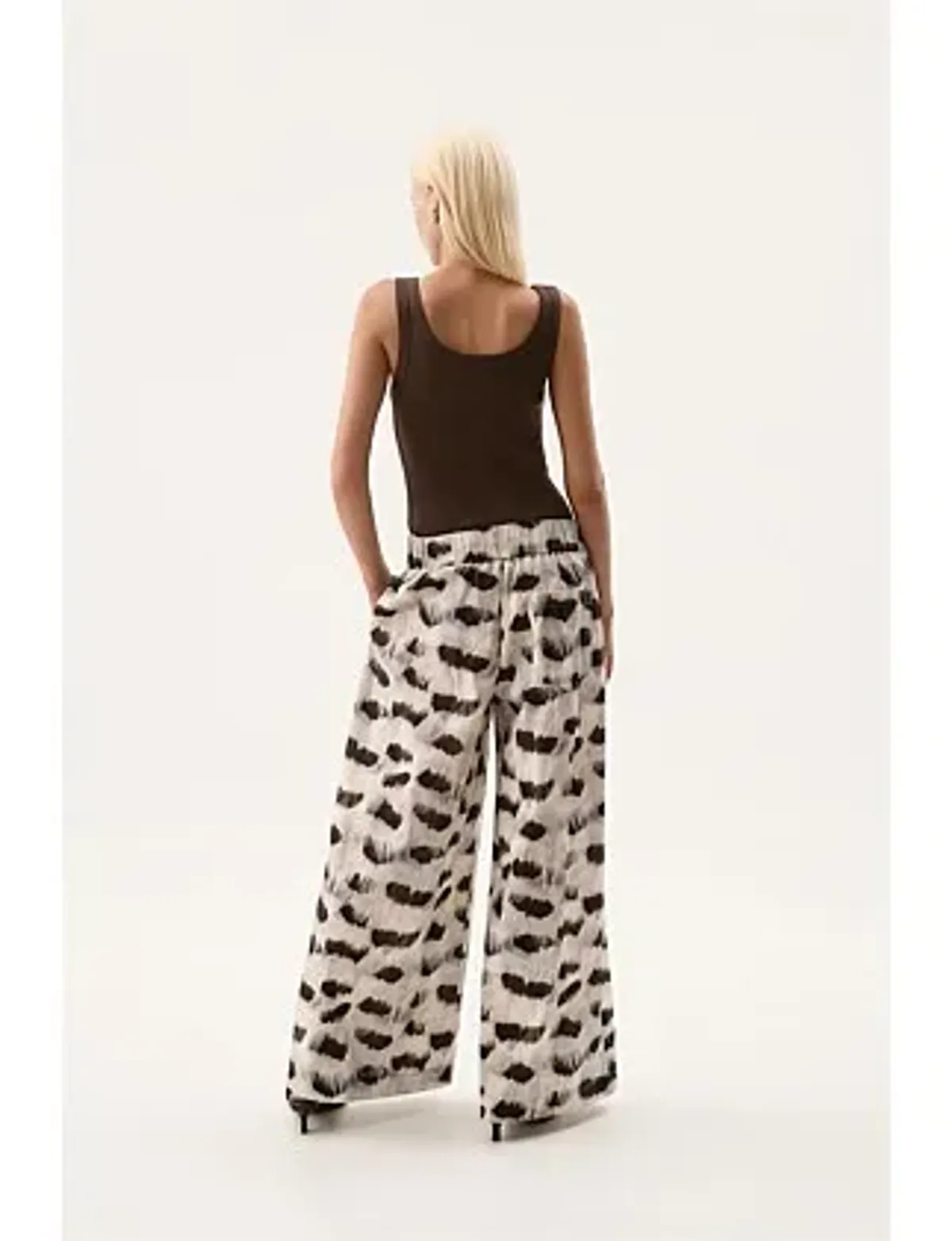 AJE Airlie Relaxed Pants Light Plume Size 10  - Image 7