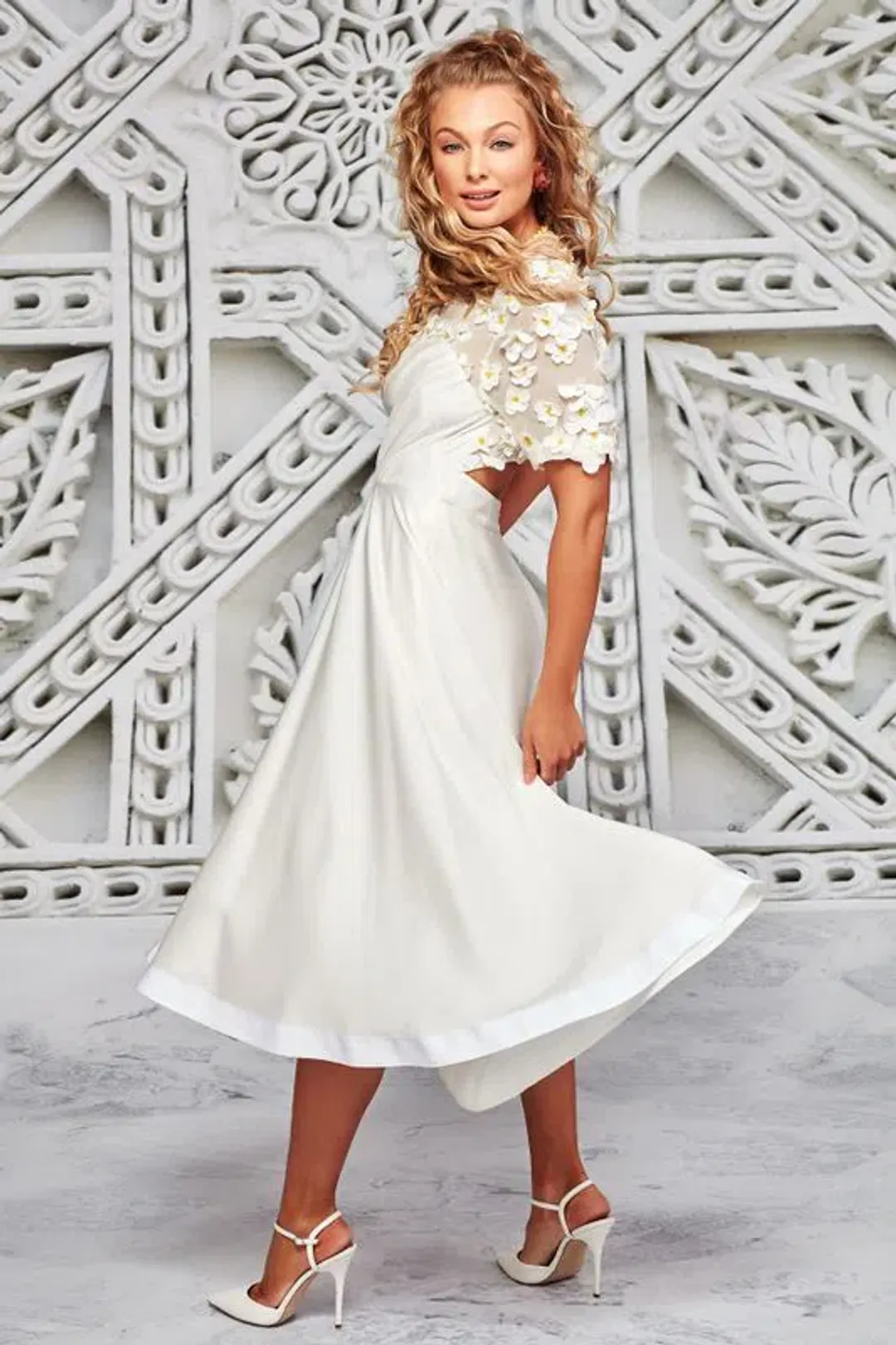 Trelise Cooper White Dance With Somebody Dress Size 8 for rent on The Volte - main image