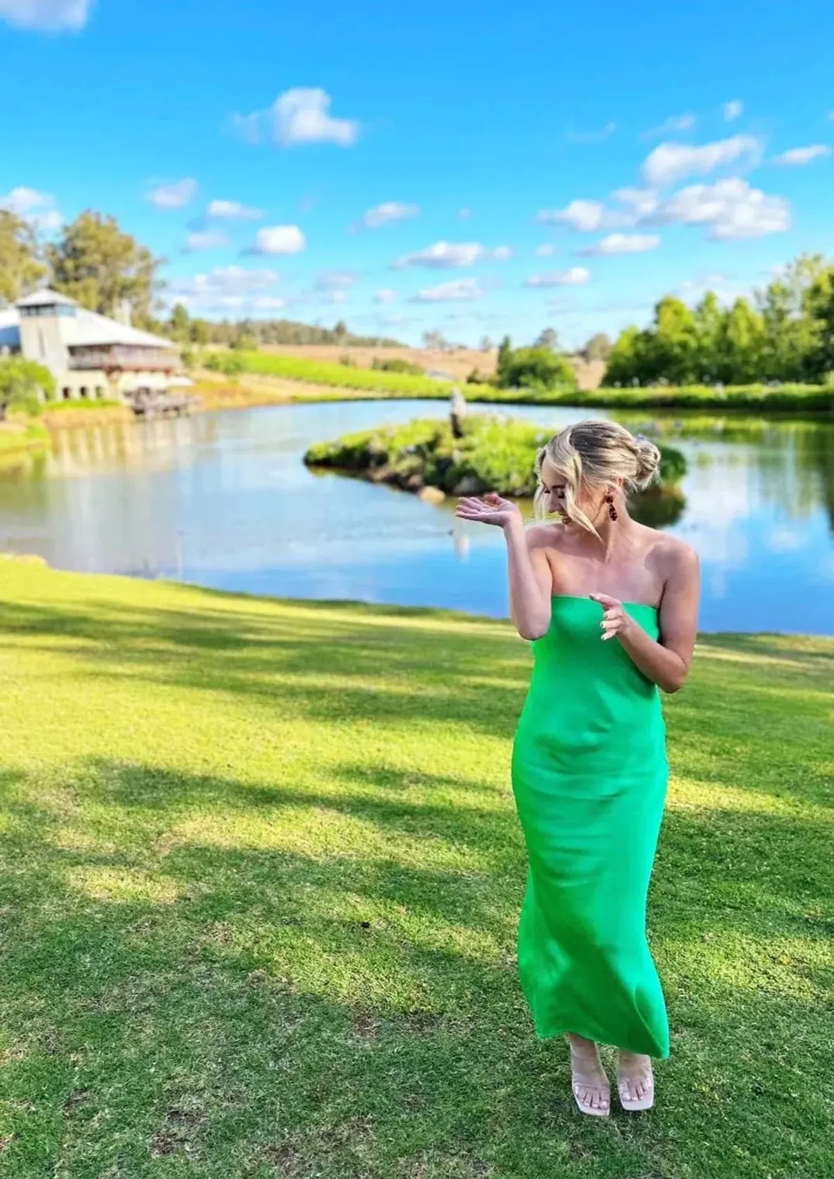 Bec and Bridge Moondance Dress Maxi Emerald Size AU 6 - Image 2