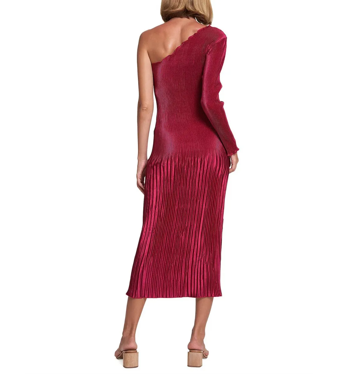 L'Idee Soirée One Shoulder Sleeve Gigi Gown Red Size AU 8 for rent on The Volte - main image