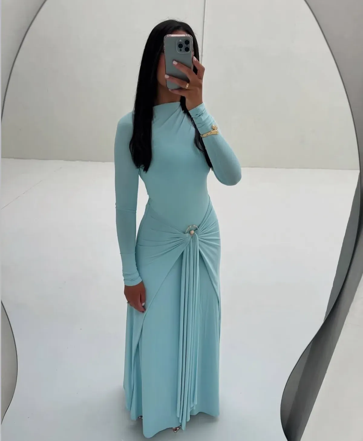 Alaia Muse Yasmin Gown Blue Size 8 - Image 3