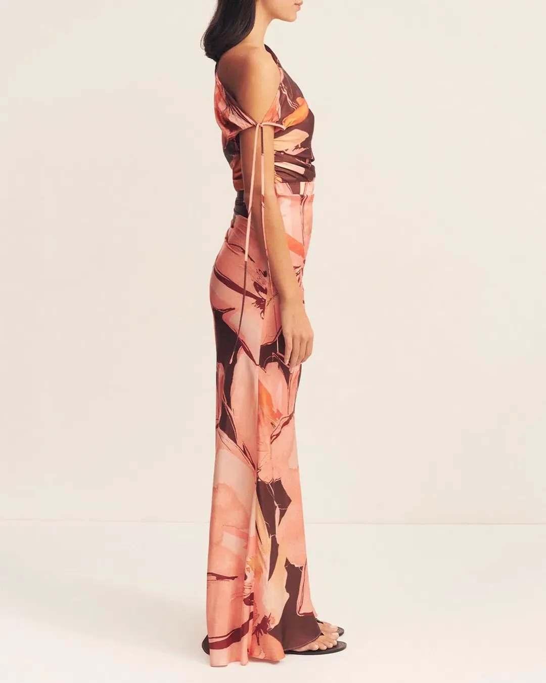 Emerson Maxi for rent on The Volte - main image