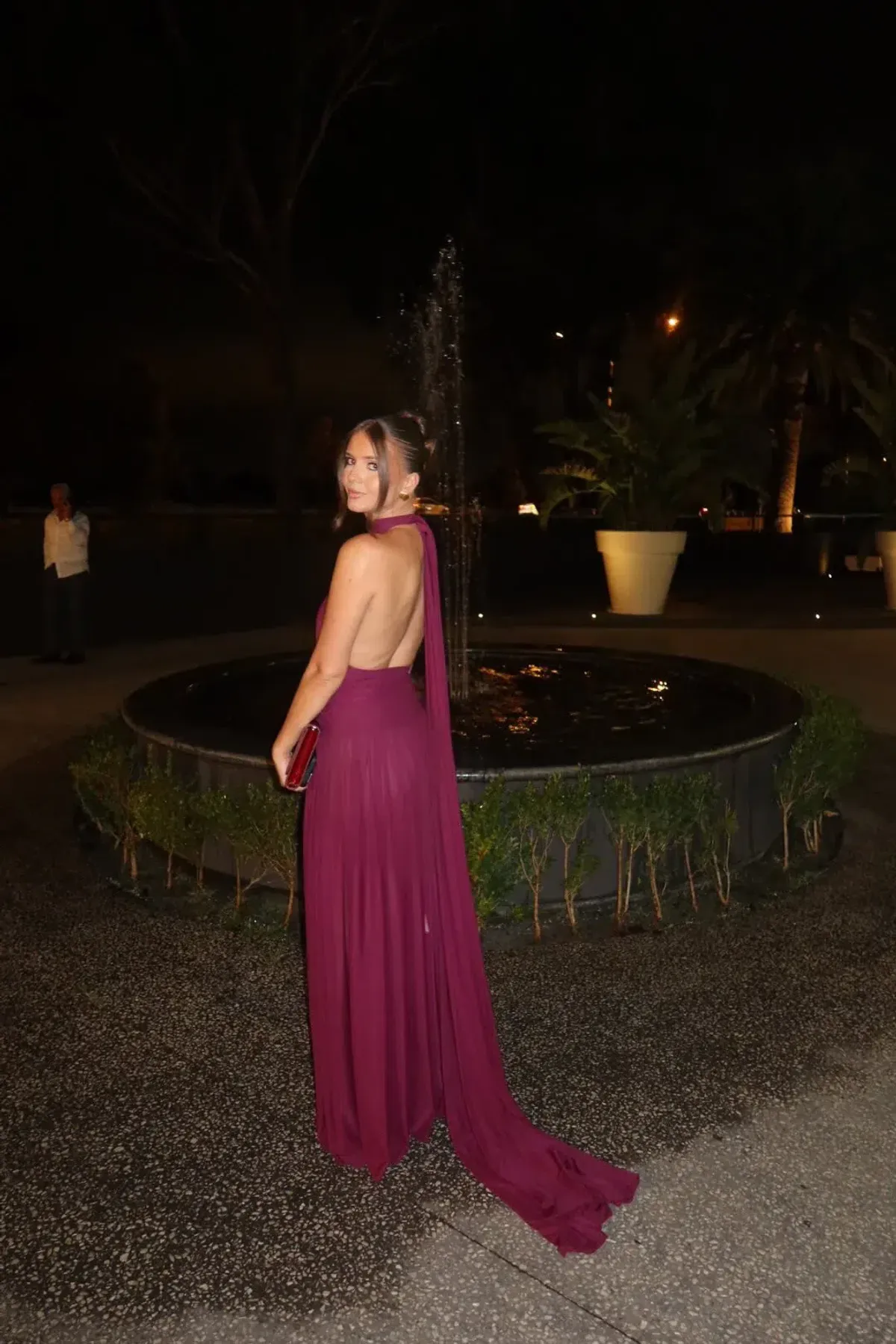 Effie Kats Verity Gown Burgundy Size 8 - Image 3