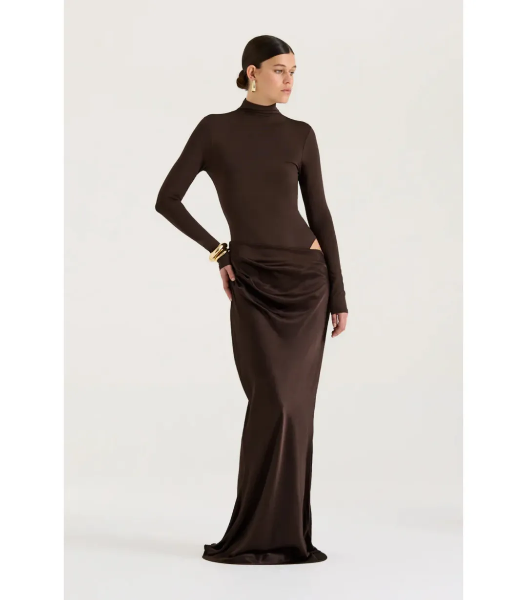 Henne Soraia Long Sleeve Maxi Dress Chocolate Size S / AU 8 for rent on The Volte - main image