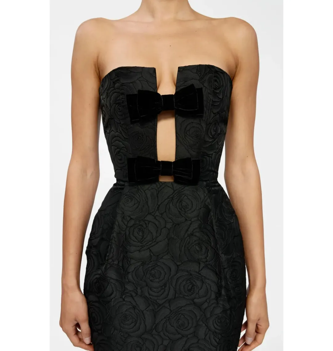 Effie Kats Kiera Midi Dress Black Size 10 for rent on The Volte - main image