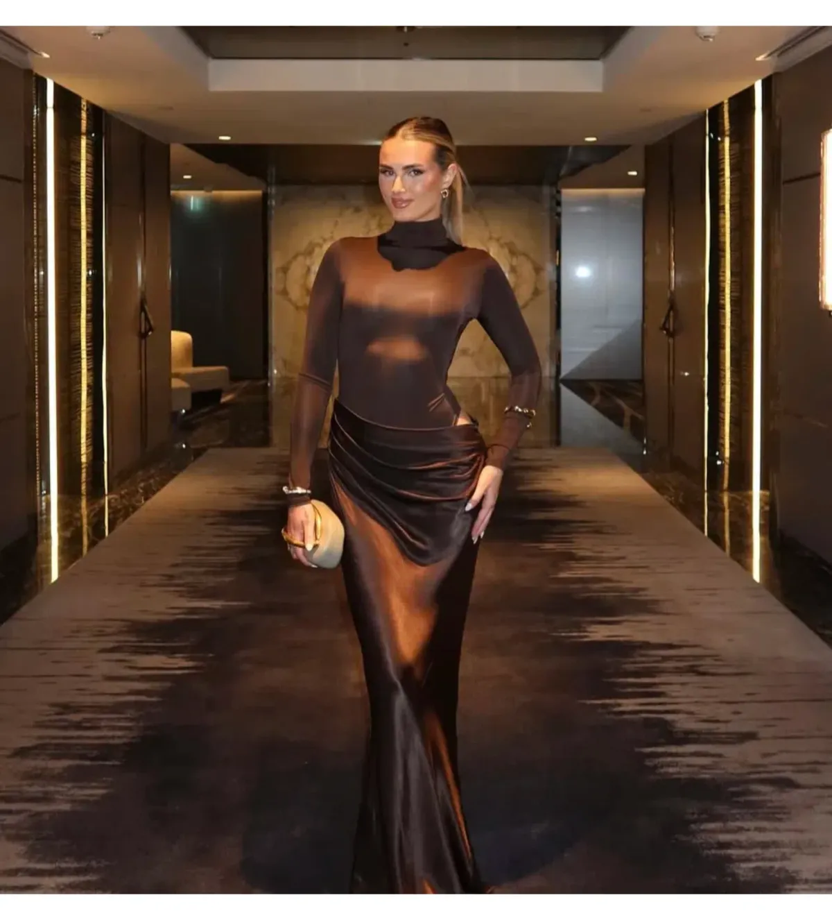 Henne Soraia Long Sleeve Maxi Dress Chocolate Size 6 - Image 1