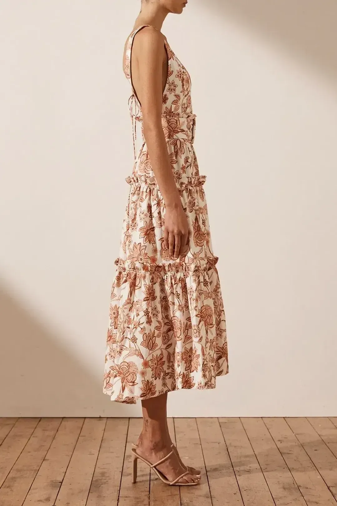 Shona Joy Carolina Linen Tiered Midi Dress Print Size 8 for rent on The Volte - main image