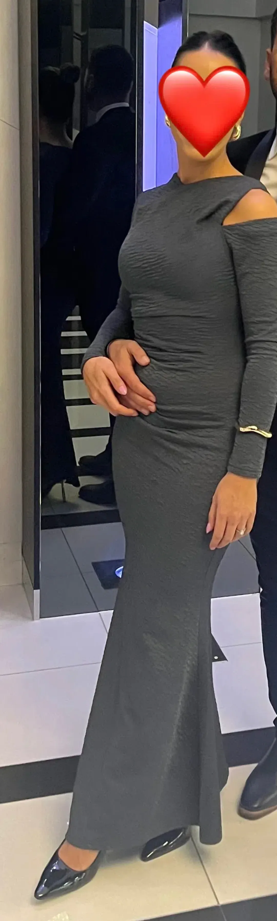 Sheike Park Lane Maxi Dress Black Size 6 for rent on The Volte - main image