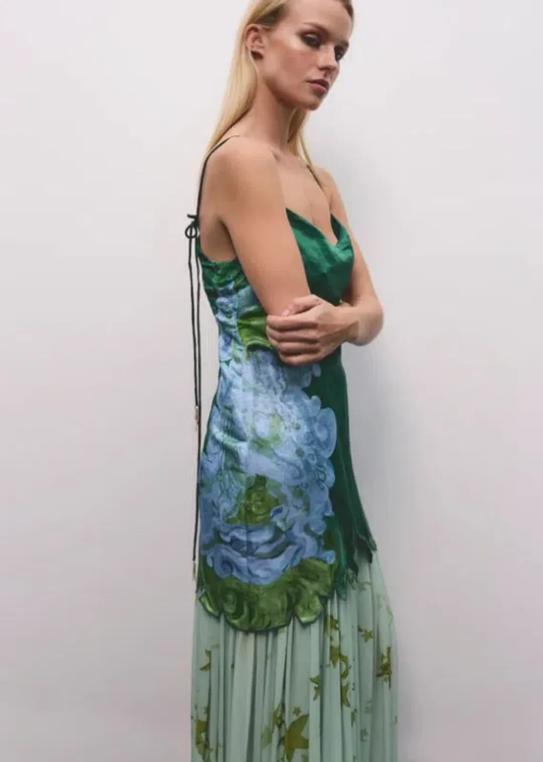 Antipodean Runaway Star Drop Waist Gown Size AU 10 for rent on The Volte - main image