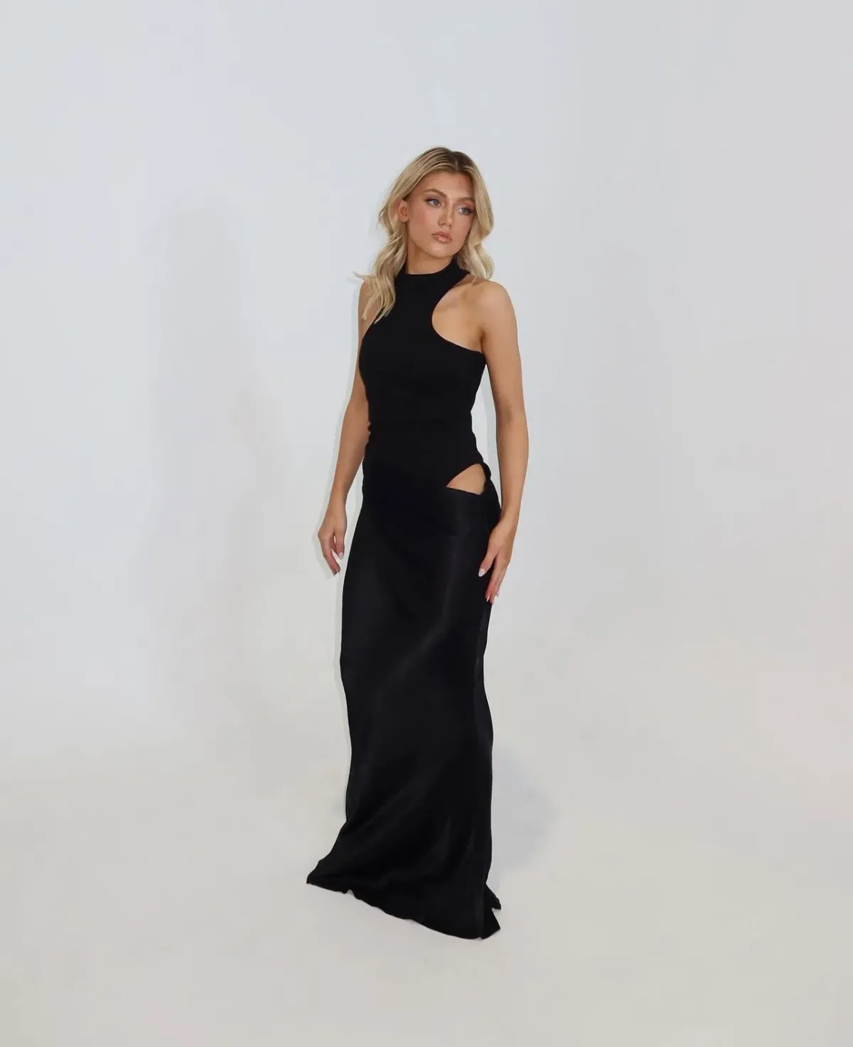 Camila Coelho Estella Maxi Dress Black Size 6 - Image 3