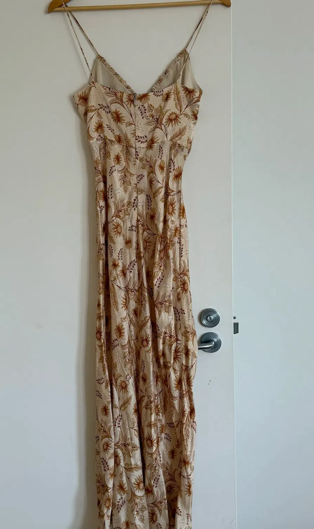 Bec & Bridge Fleetwood Midi Dress Cream Floral Size 8 for rent on The Volte - main image
