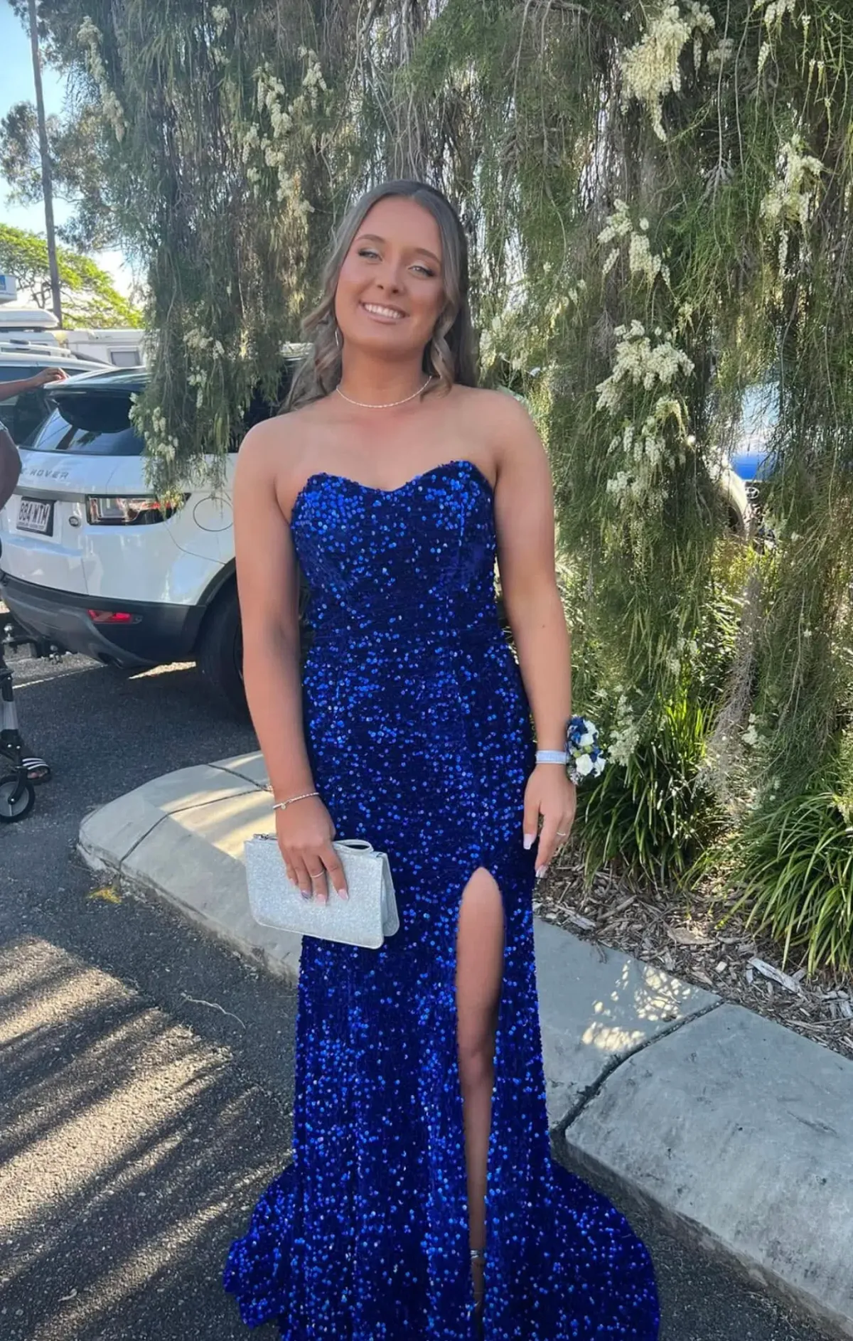 Gossip Gowns Blue Size 6  - Image 2