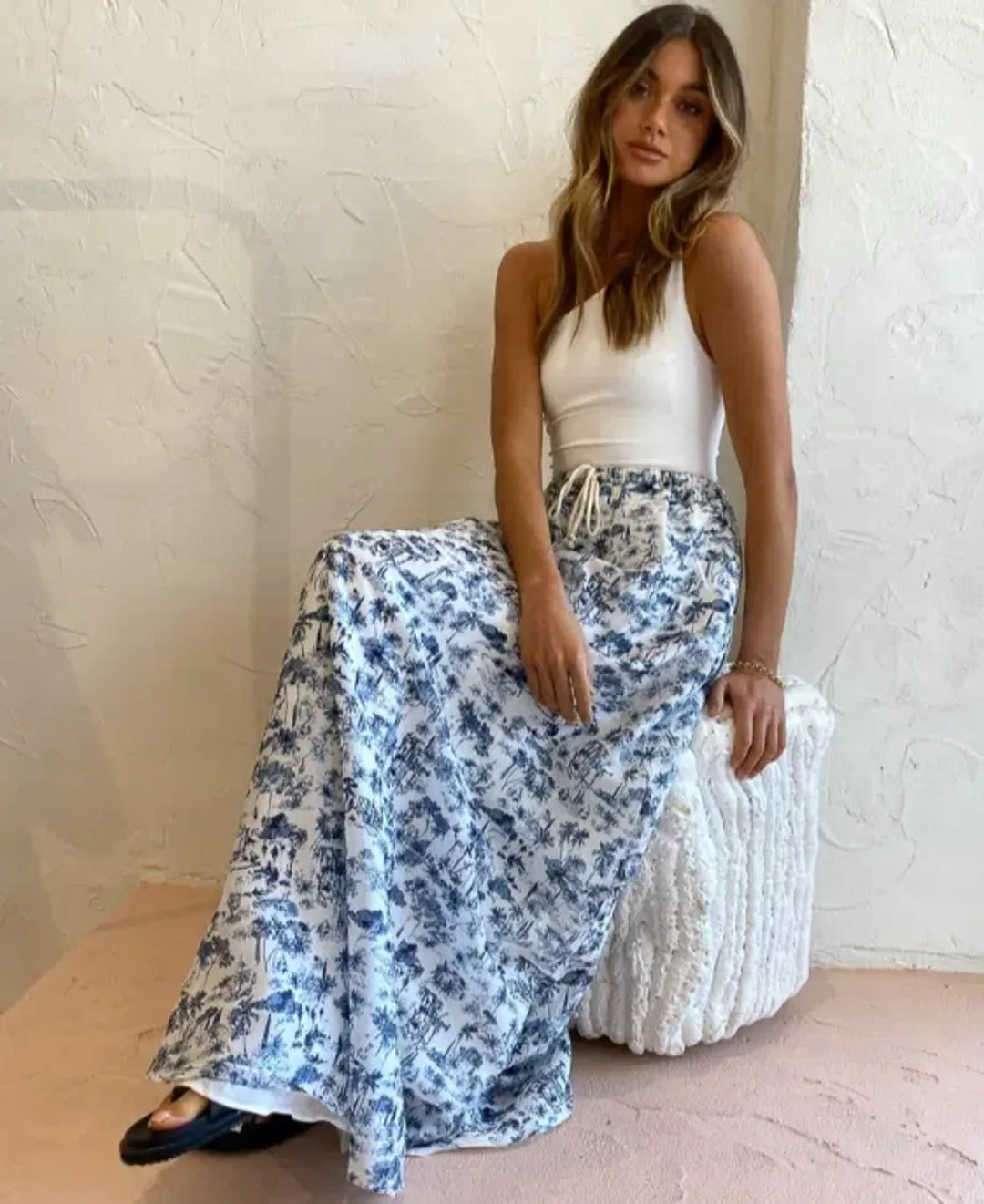 Sir The Label Dimitri Maxi Skirt in Dimitri Print Size 1/AU 10 for rent on The Volte - main image