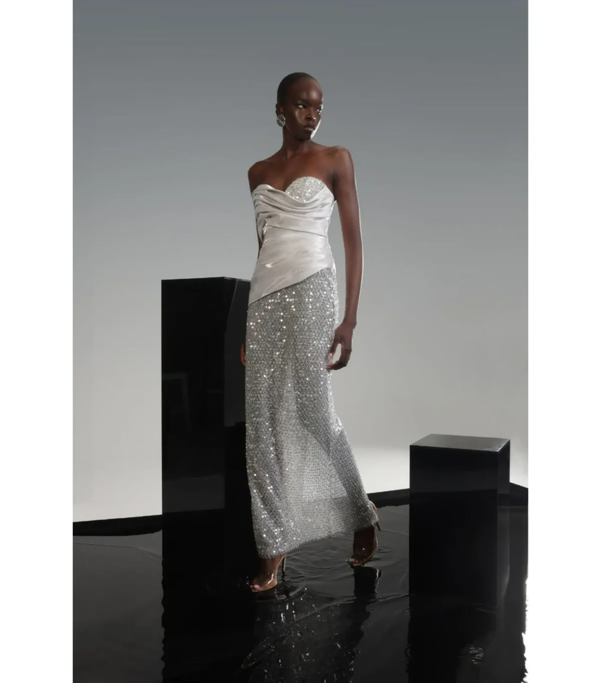 Eliya The Label Gia Maxi Gown Silver Size XS / AU 6 - Image 2