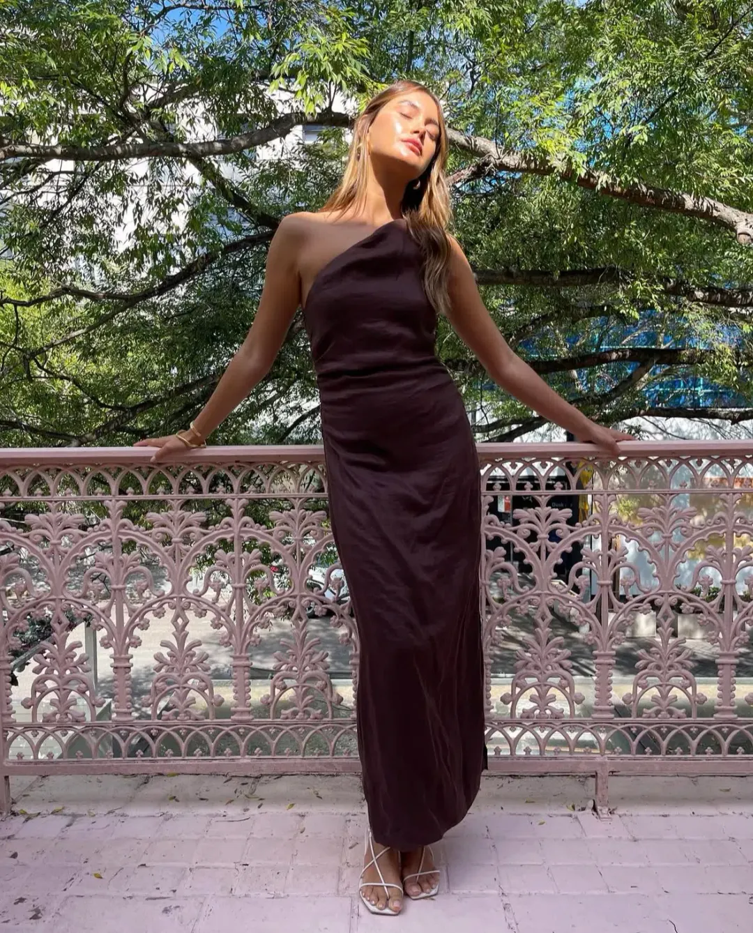 Faithfull The Brand Jomana Midi Dress In Cacao Size 10  for rent on The Volte - main image