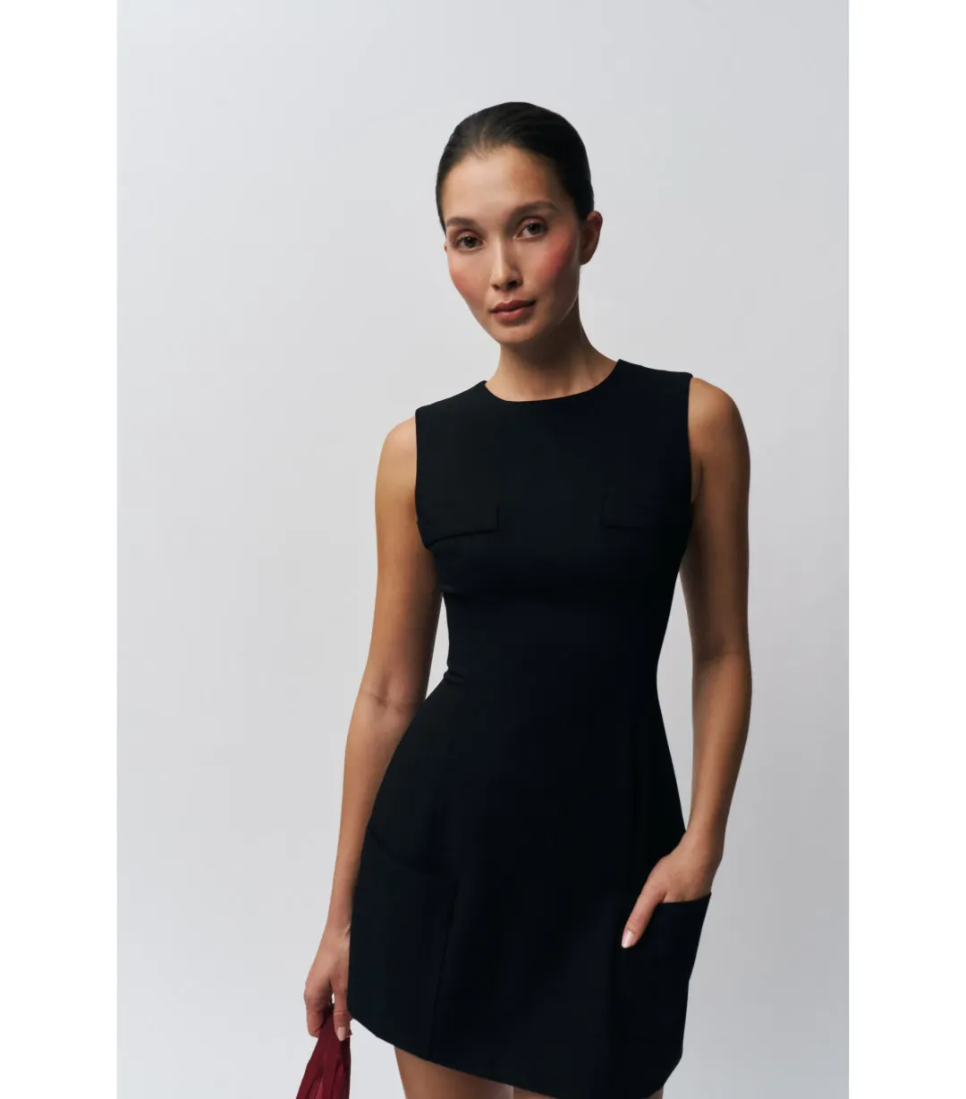 Guizio Rowan Mini Dess Black Size S / AU 6 for rent on The Volte - main image